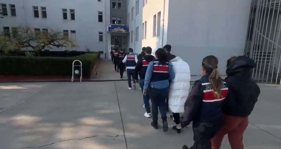 17 ilde Siber Dolandırıcılık’ operasyonu! Çok sayıda gözaltı var 2