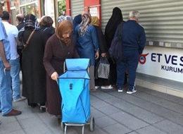 Et ve Süt Kurumu'nda et kuyruğu