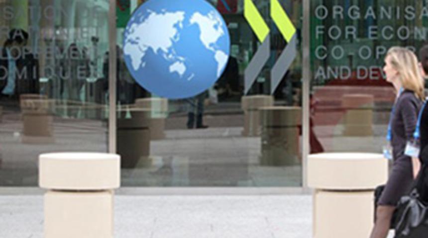 OECD, Türkiye için 2017 büyüme beklentisini yükseltti