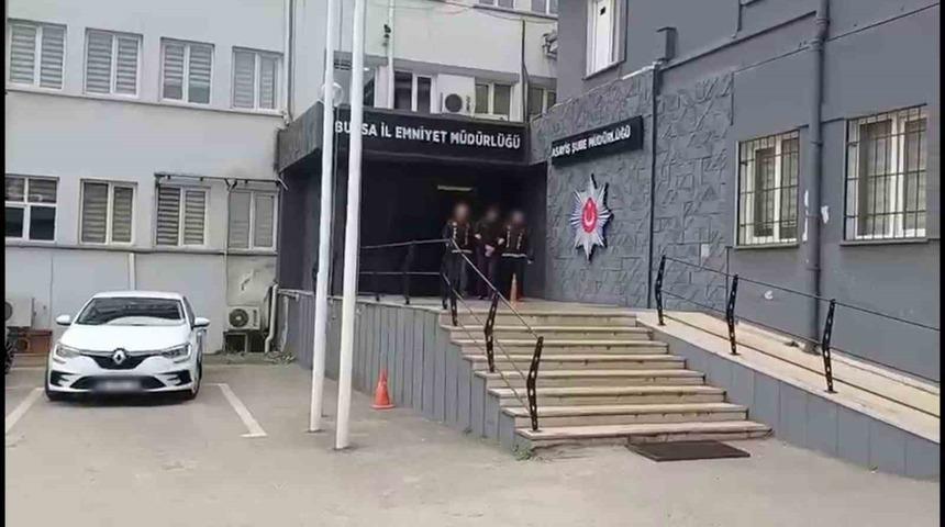 72 saatlik kamera incelendi, aranan şahıslara baskın yapıldı : 3 kişi yakalandı