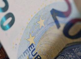 Kazanç sağlama sırası euroda