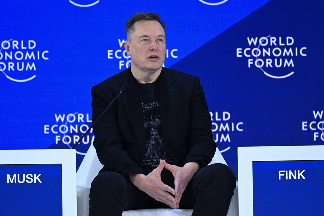 Davos a Elon Musk damgası! "Tarihin en ilgin&ccedil; d&ouml;nemindeyiz" dedi, 5 yıl sonrayı işaret etti! 1