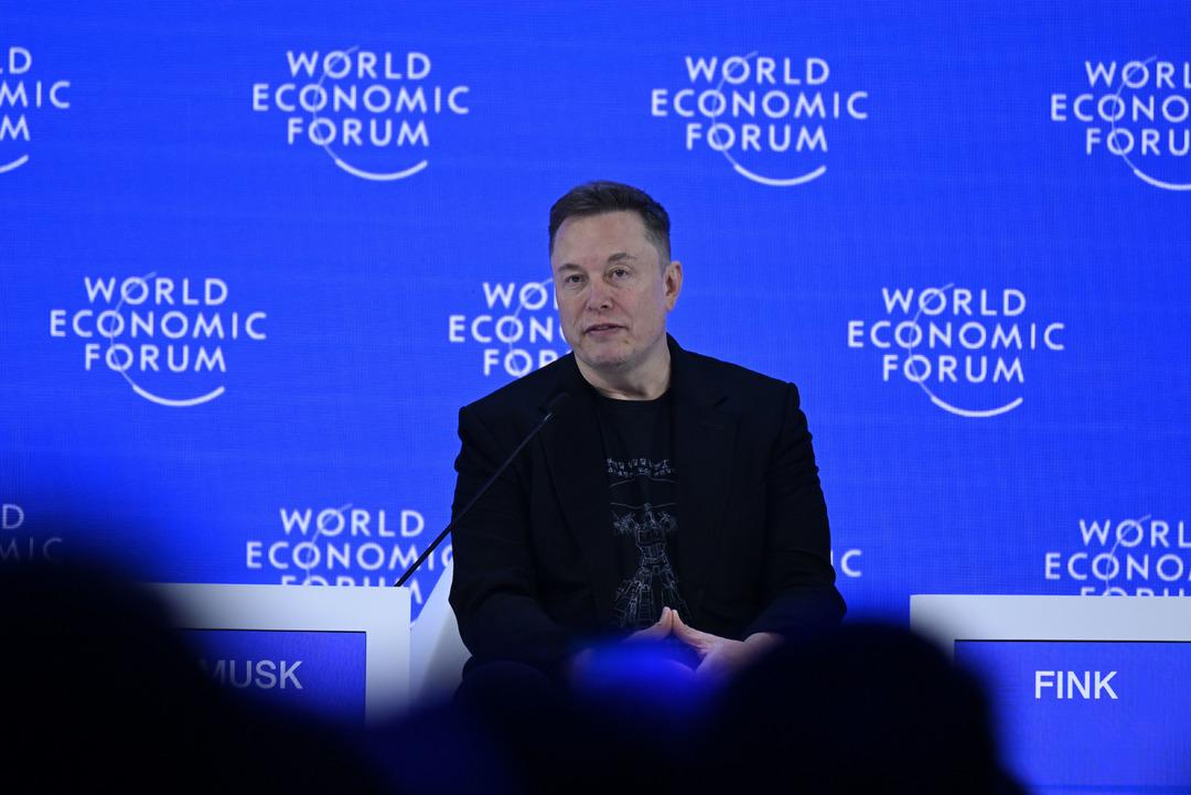 Davos a Elon Musk damgası! "Tarihin en ilgin&ccedil; d&ouml;nemindeyiz" dedi, 5 yıl sonrayı işaret etti! 2