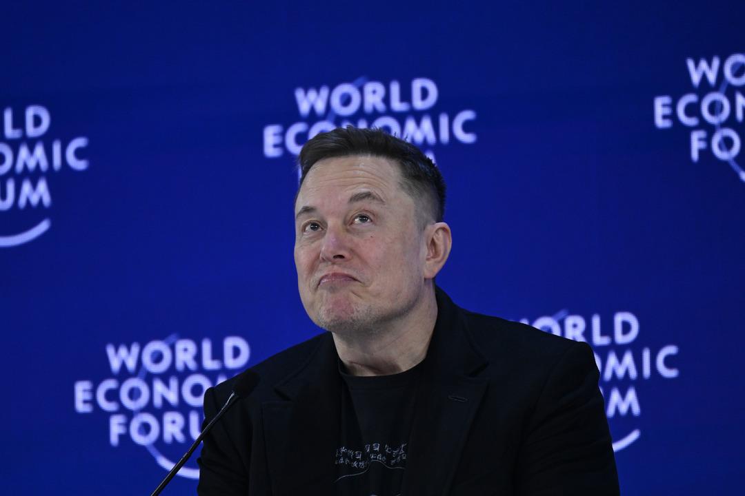 Davos a Elon Musk damgası! "Tarihin en ilgin&ccedil; d&ouml;nemindeyiz" dedi, 5 yıl sonrayı işaret etti! 4