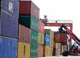 İhracatta miktar arttı, değer düştü