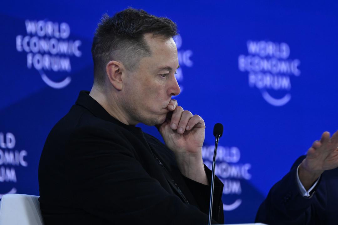 Davos a Elon Musk damgası! "Tarihin en ilgin&ccedil; d&ouml;nemindeyiz" dedi, 5 yıl sonrayı işaret etti! 17