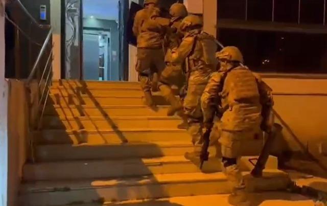 Aydın&rsquo;da ter&ouml;r &ouml;rg&uuml;tlerine y&ouml;nelik eş zamanlı operasyon: 5 g&ouml;zaltı 2