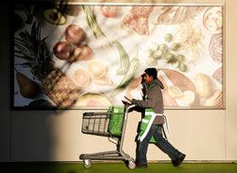 Amazon gıda perakendecisi Whole Foods'u satın alıyor