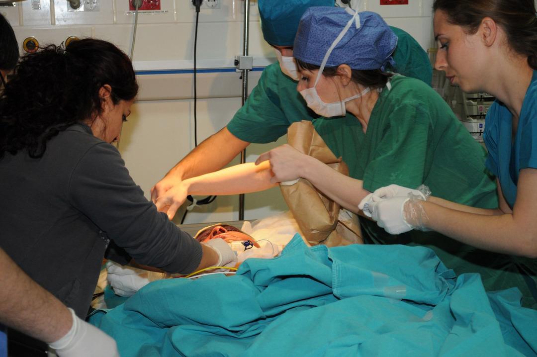 14 yıldır aynaya başka bir y&uuml;zle bakıyor! Yaşı bile o g&uuml;n değişti 4