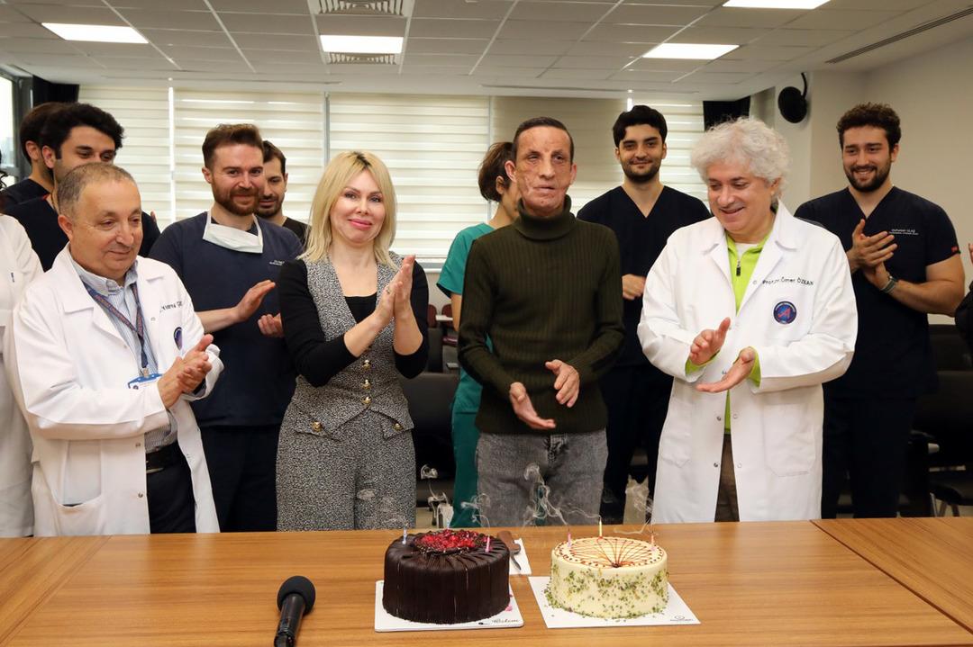 14 yıldır aynaya başka bir y&uuml;zle bakıyor! Yaşı bile o g&uuml;n değişti 1