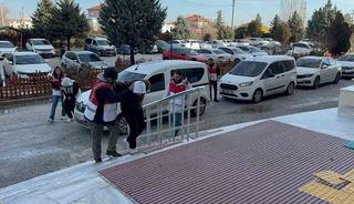 Gasp olayının ş&uuml;phelileri &ouml;nce kameraya ardından polise yakalandı