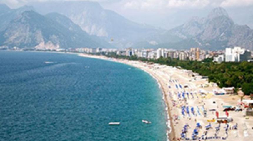 'Gelen turist sayısı arttı, yapılan harcama azaldı'