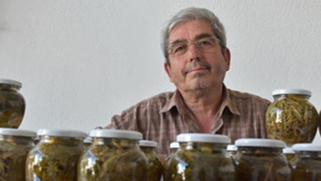 Emekli mühendis 498 çeşit probiyotik turşu hazırlıyor