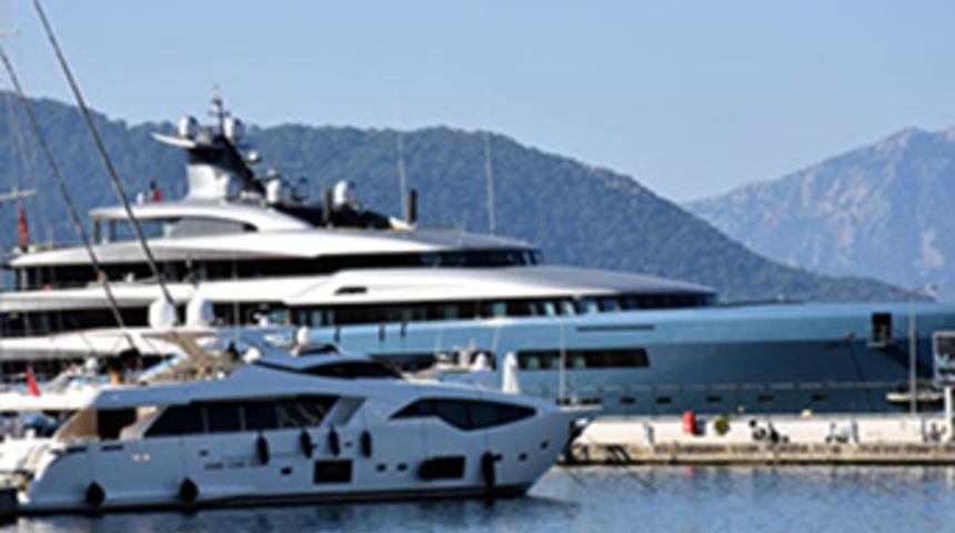 Milyon dolarlık yat Marmaris'te