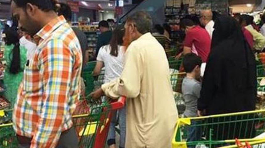 İş dünyası Katar'a gemi kaldırıyor