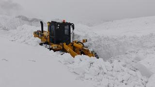 Elazığ'da yoğun kar yağışı: 533 köye ulaşım kapandı