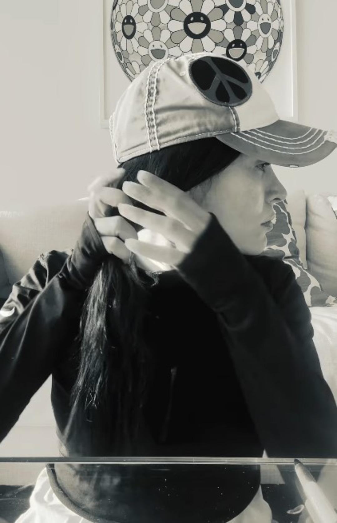 DEM Partililerin &ouml;rg&uuml; akımına Bel&ccedil;im Bilgin de katıldı! Yorumları kapattı 2