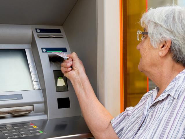 Emekli maaş promosyonu oranları değişti! Hangi banka ne kadar veriyor? İşte o liste...