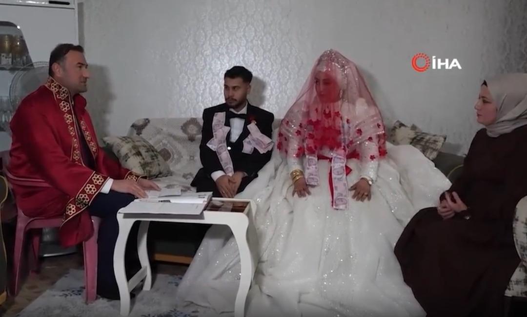 Genç çift nikah dairesine gidemedi! Memur bakın ne yaptı 2