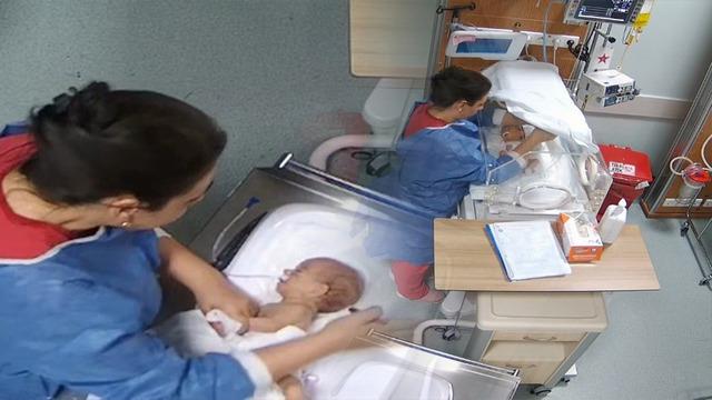 5 günlük bebeği şiddet uygulayıp engelli bırakmıştı! Hemşire hakkında tutuklama kararı