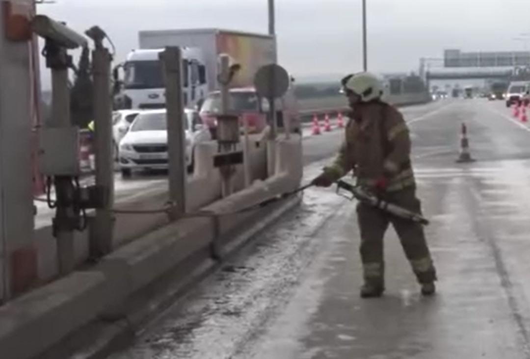 Kuzey Marmara Otoyolu nda feci otob&uuml;s kazası: &Ccedil;ok sayıda ekip b&ouml;lgede! 1