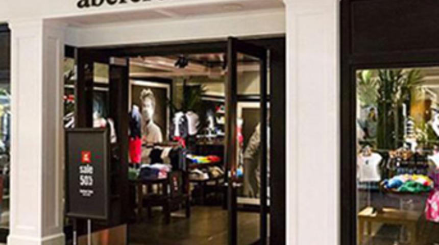 Moda devi Abercrombie'yi alan olmadı
