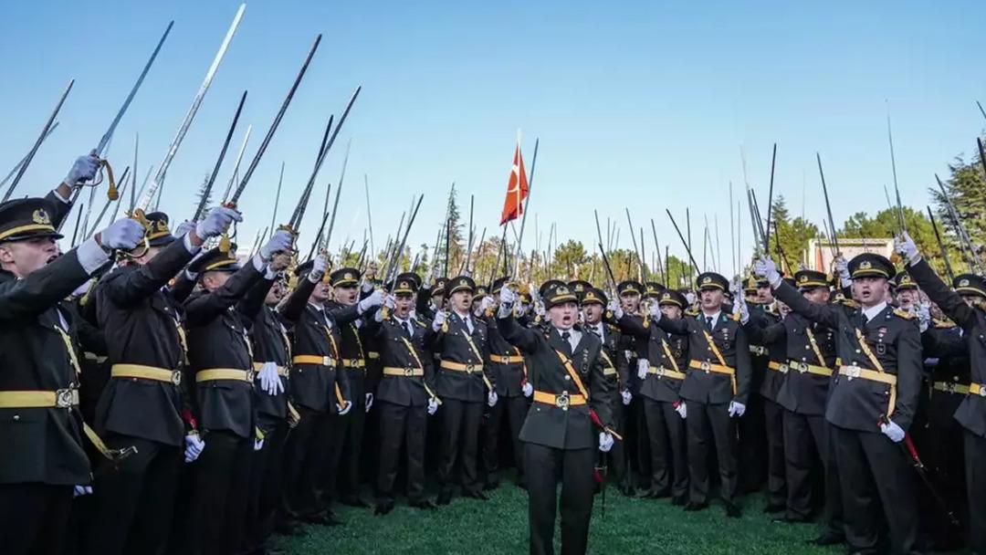5 teğmen TSK dan ihraç edilmişti! Deniz Demirtaş kararına MSB itiraz edecek 1