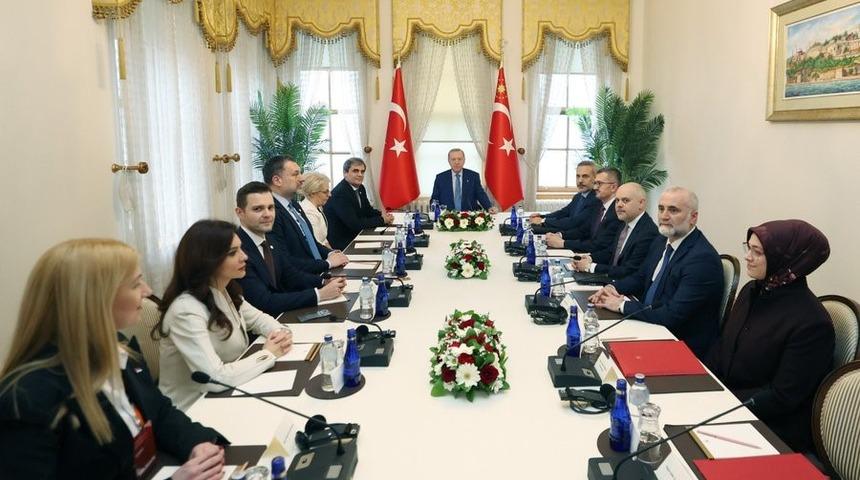 Cumhurbaşkanı Erdoğan, Balkan Barış Platformu &uuml;yelerini kabul etti