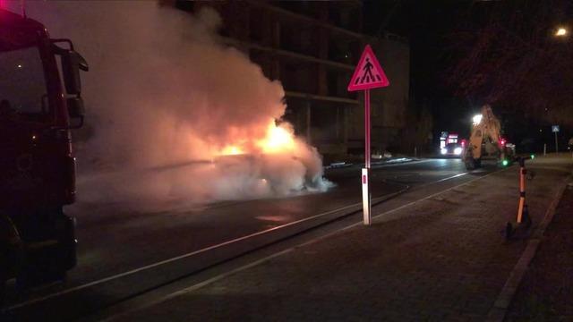 Ordu’da seyir halindeki kamyonet çıkan yangında küle döndü