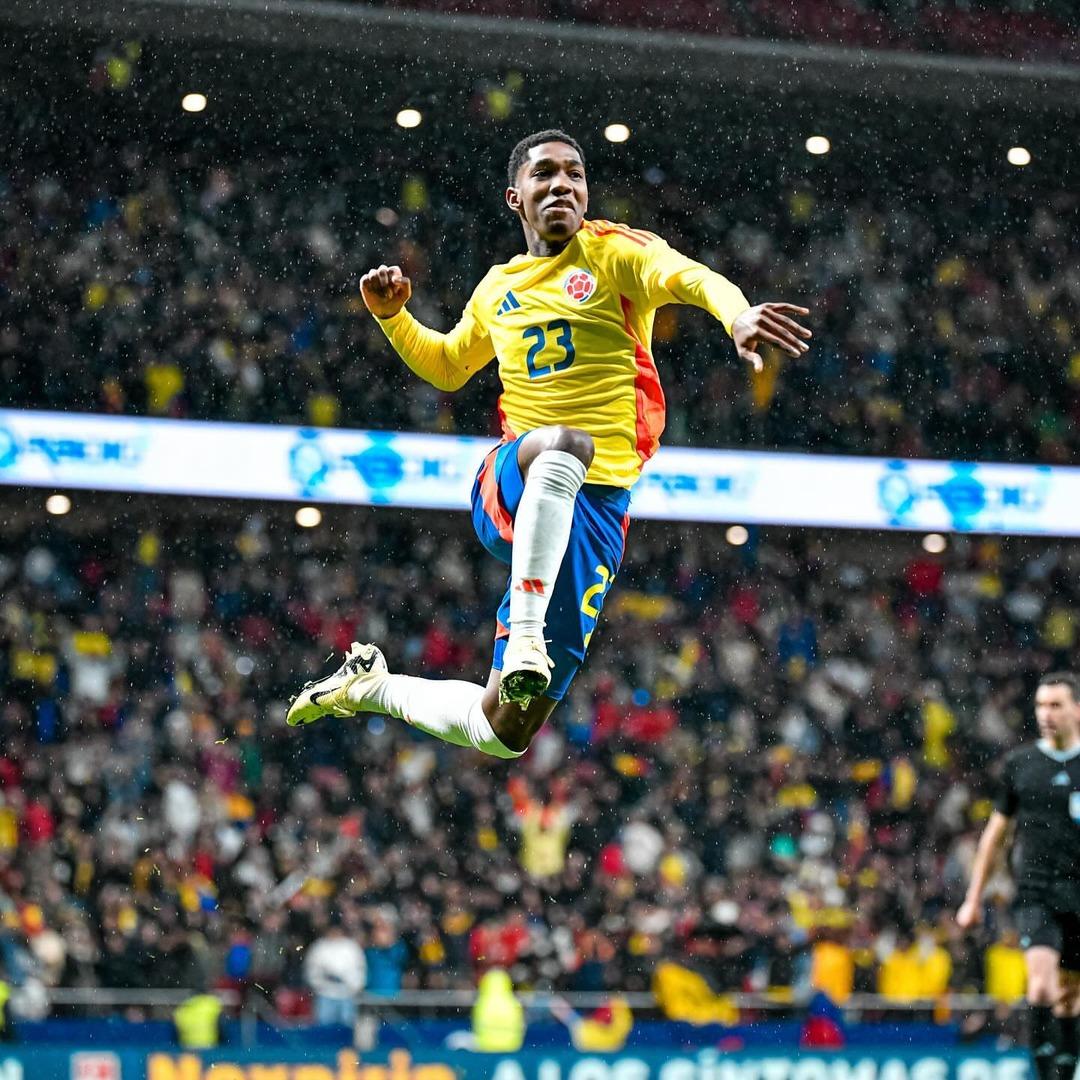 Noa Lang dan sonra bir transfer daha! Galatasaray Yaser Asprilla yı kadrosuna kattı 3