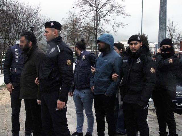 Sahte hesap &uuml;zerinden &lsquo;devlet b&uuml;y&uuml;klerine hakaret' soruşturması