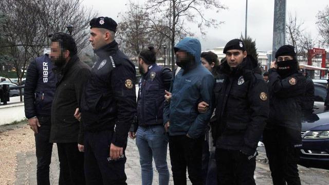 Muğla'da sahte hesap üzerinden ‘devlet büyüklerine hakaret' soruşturmasında 2 tutuklama