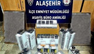 Alaşehir'de 23 bin 750 adet ka&ccedil;ak makaron ele ge&ccedil;irildi