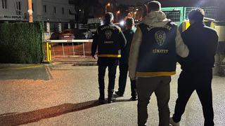 Manisa’da silahlı kuyumcu soygunu! Yakalandılar