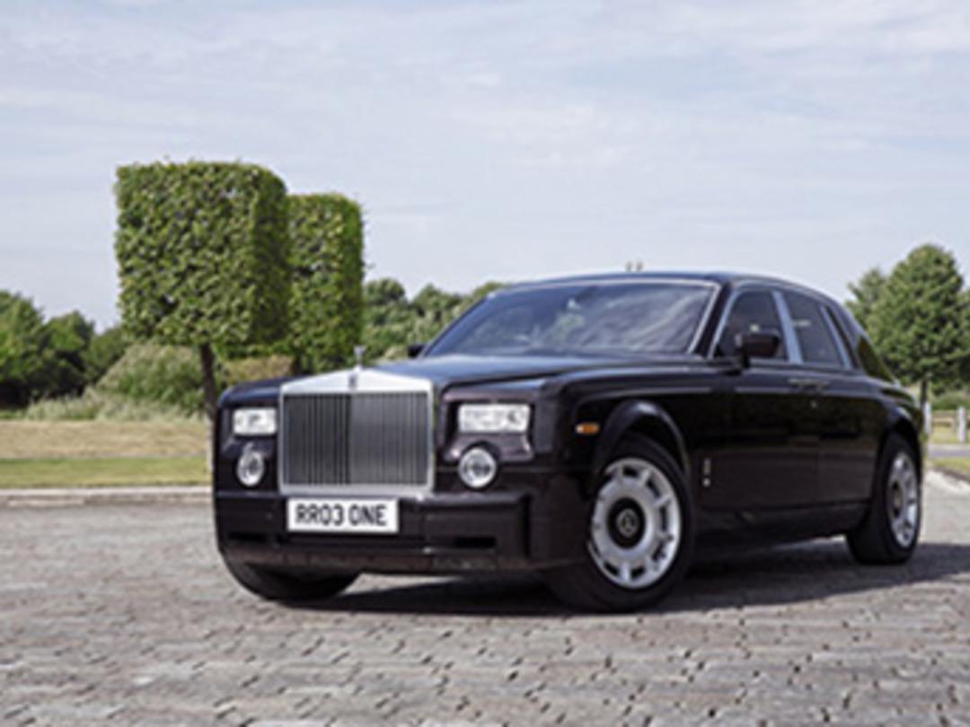 Rolls-Royce, yeni modelini canlı yayında tanıtacak