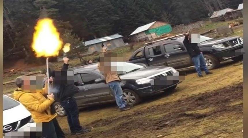 Ateşli silahlarla paylaşım yapan 8 ş&uuml;pheli g&ouml;zaltında