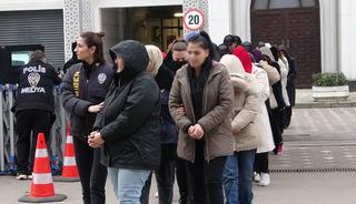 Yapay zekayla kadın olup tuzak kurdular: '483 milyon' detayı! 