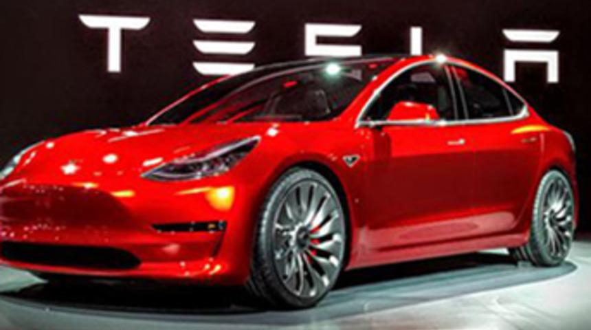 Tesla Model 3'i sipariş eden 63 kişi iptal başvurusu yaptı