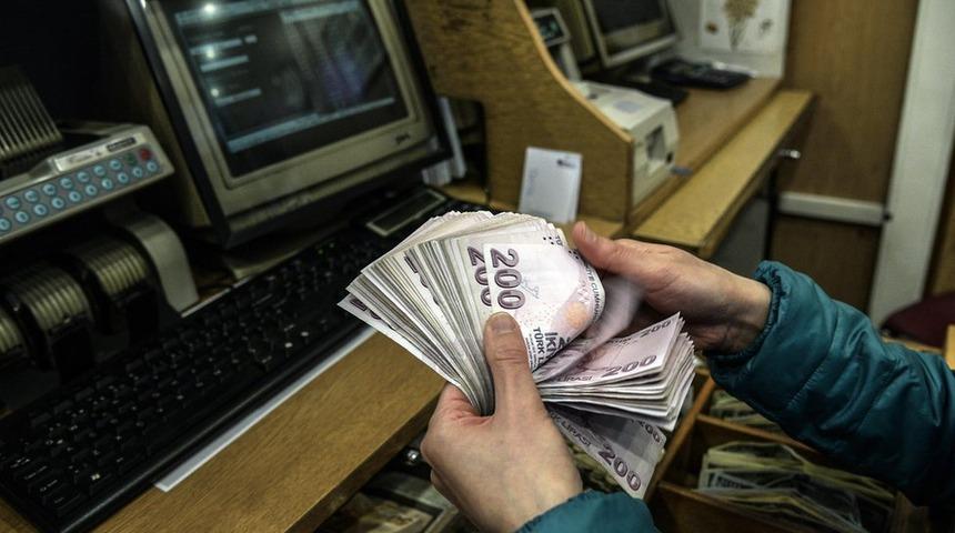 Türkiye'nin bütçe açığı kaygı verici boyutlarda mı?