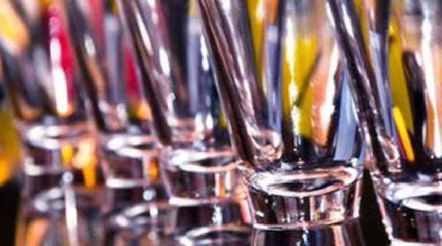 Alkollü mekanlara yeni düzenleme geldi