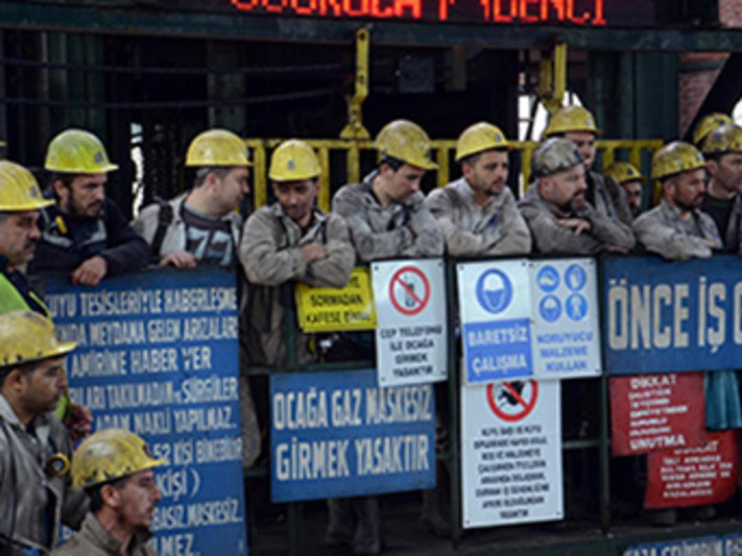 İki aylık s&uuml;re doluyor, anlaşma sağlanmazsa 7600 madenci grev yapacak