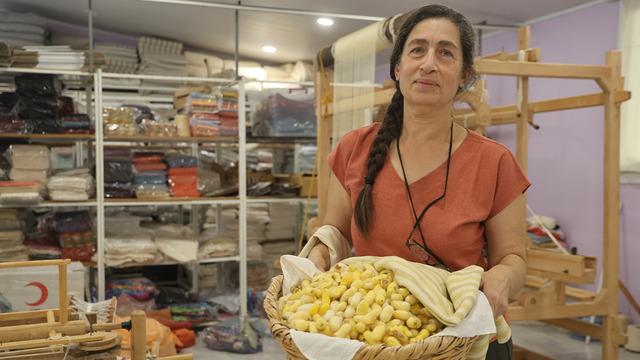 Tescilli Hatay Sarısı’nı yok olmaktan kurtardı: Yaşayan İnsan Hazinesi seçildi