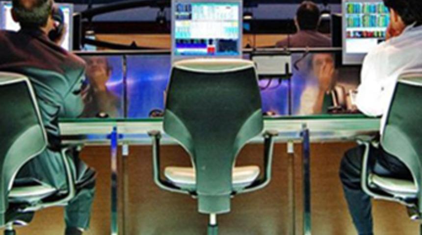 FBI'dan uyarı: Borsacılar kriptolu uygulamalarla şirket içinden bilgi alıyor