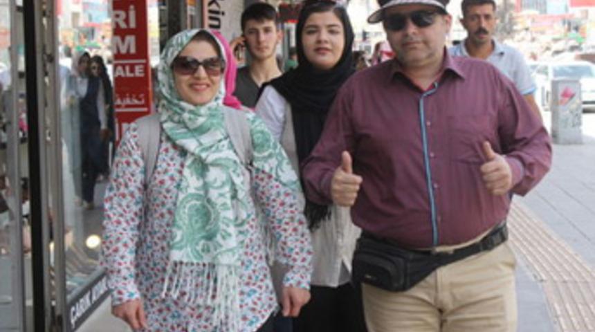 Van'a 266 bin İranlı turist geldi, oteller dolup taştı