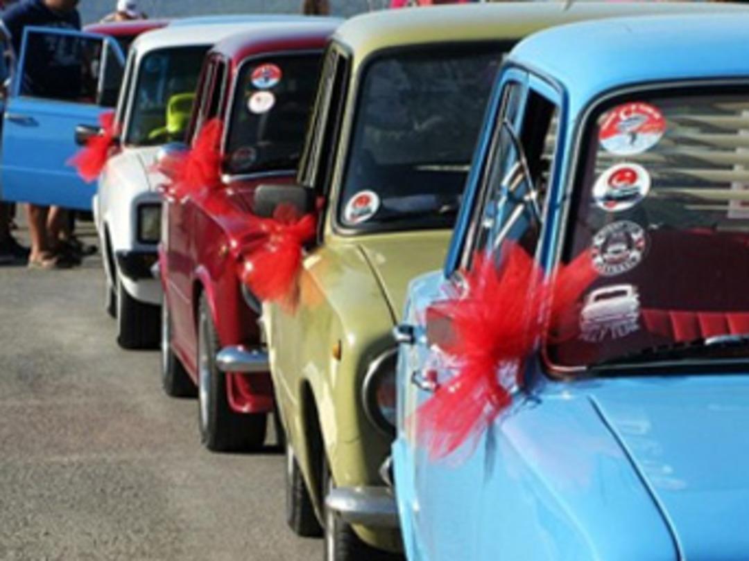 Efsane geri d&ouml;nd&uuml;