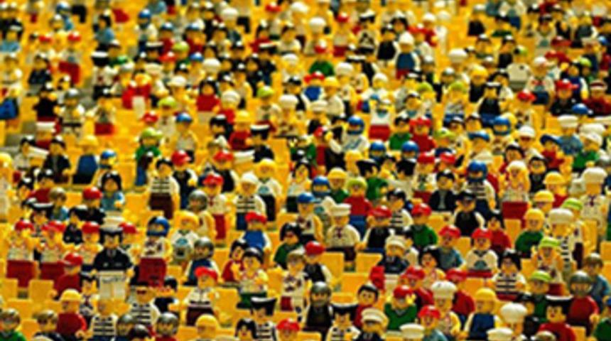 Lego 1400 çalışanını işten çıkarıyor