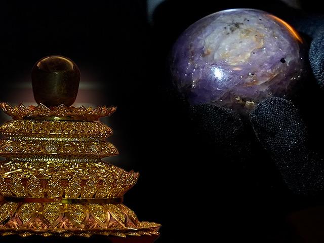 Altını ve elması solladı! Bir avu&ccedil;luk taş 300 milyon dolarlık servet &ccedil;ıktı