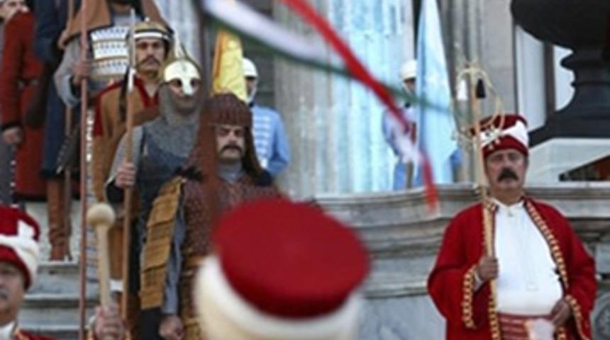 Devlet 7 ayda temsil ve tanıtmaya 111 milyon lira harcadı