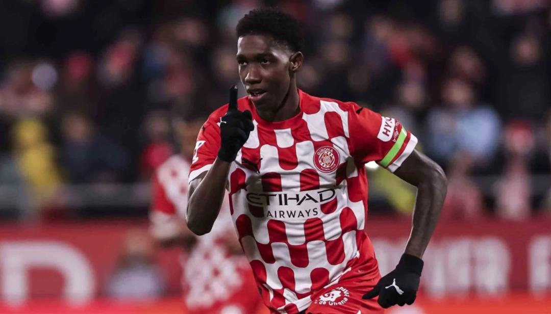 Galatasaray durdurulamıyor, bir yıldız daha yola &ccedil;ıktı! Yaser Asprilla bu gece İstanbul a iniyor 2