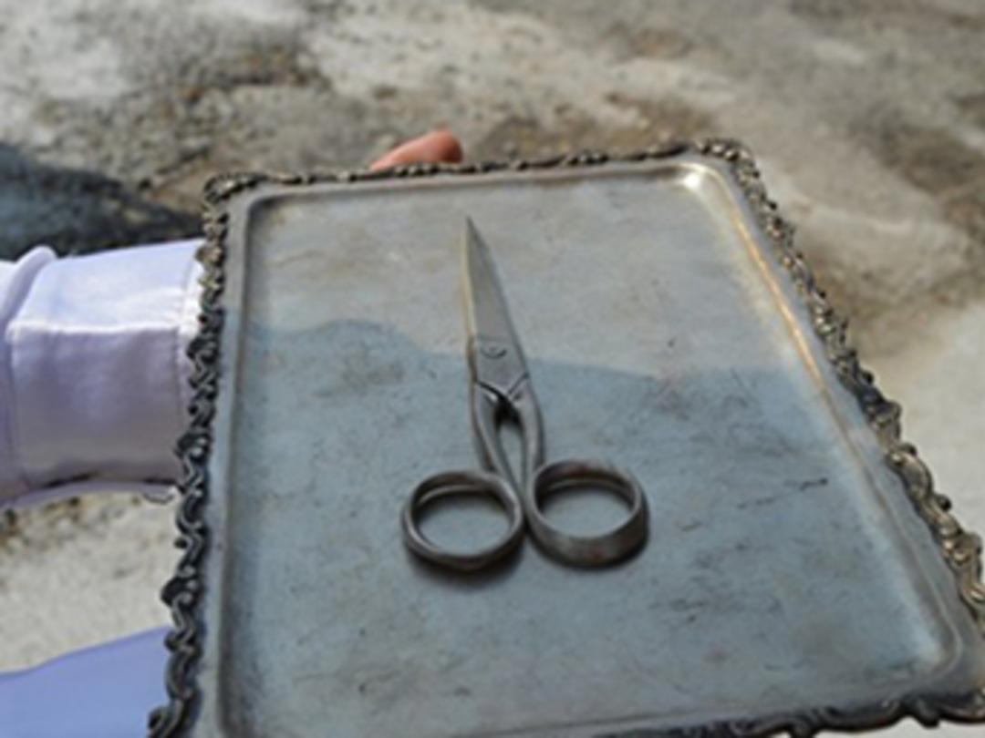 Susurluk Şeker Fabrikası Adnan Menderes'in kullandığı makasla sezonu a&ccedil;tı